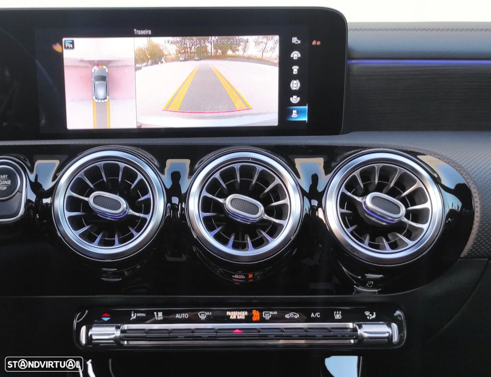 Mercedes-Benz A 250 e AMG Line - 33