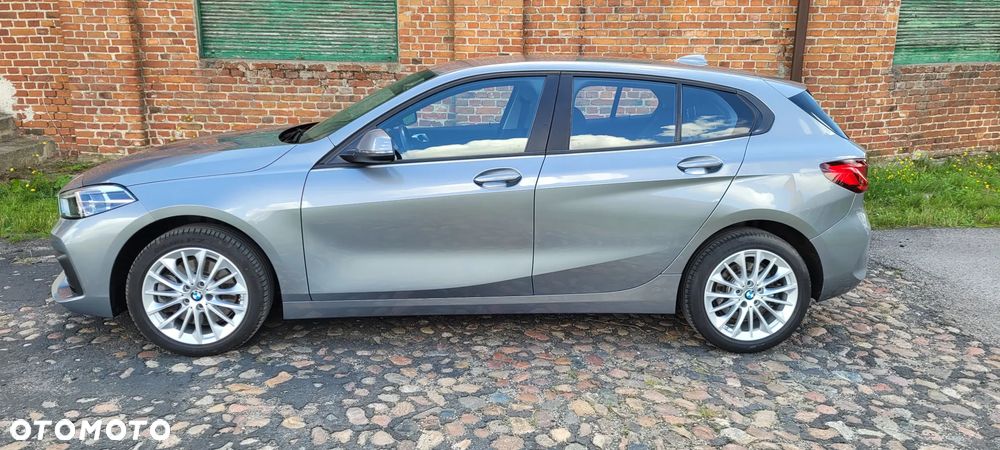 BMW Seria 1 120d Sport Line Shadow - 2