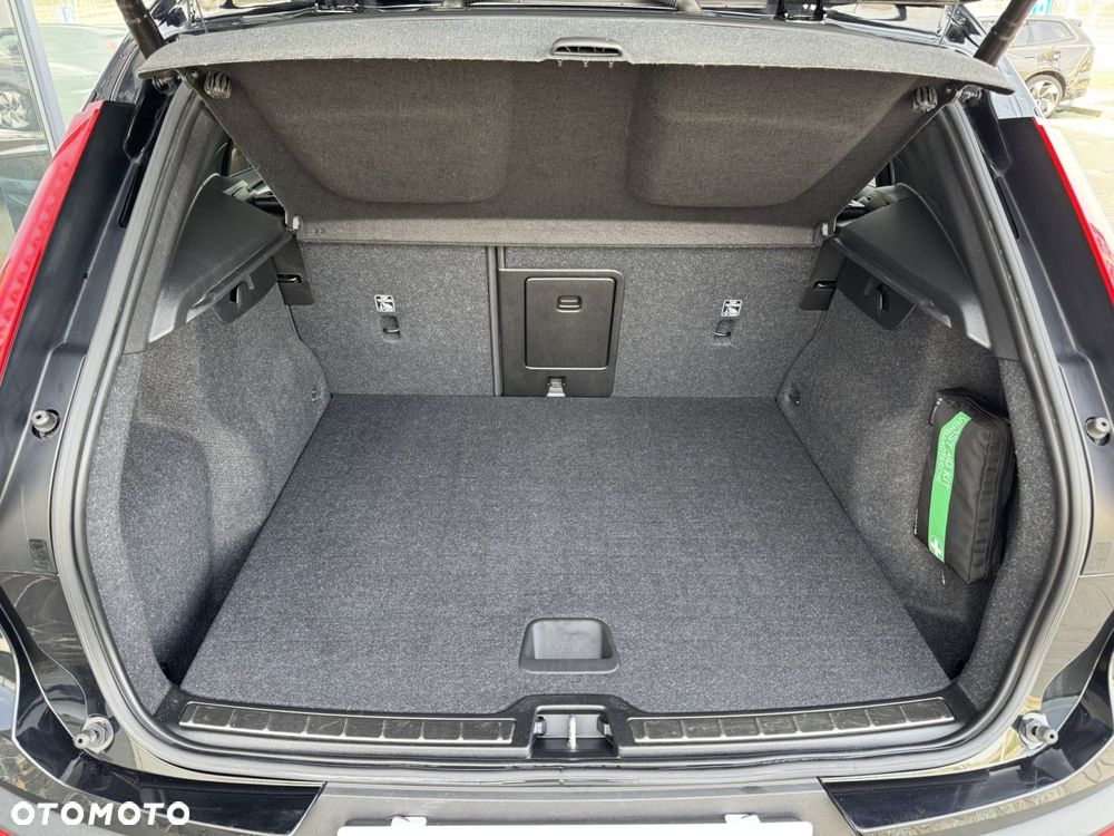 Volvo XC 40 T3 Inscription - 11