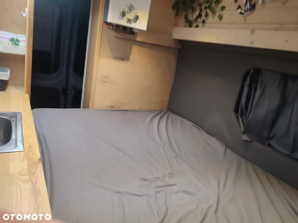 Opel Vivaro - 8