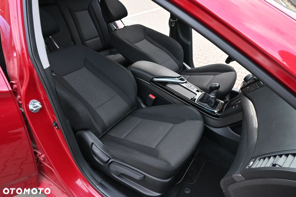 Hyundai i40 1.6 GDI Style - 23