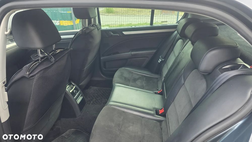 Skoda Superb 1.4 TSI Elegance Outdoor - 11