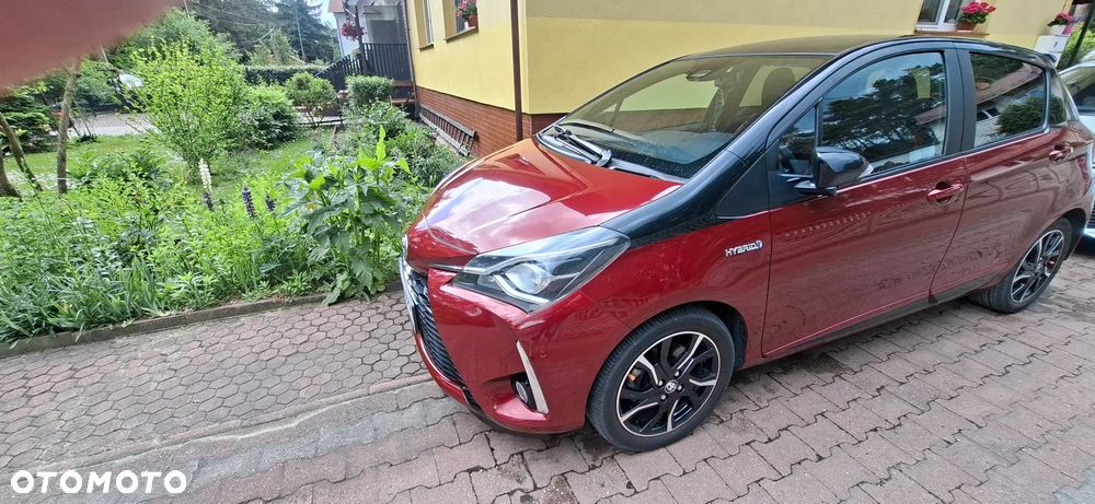 Toyota Yaris Hybrid 100 Selection Passion - 7