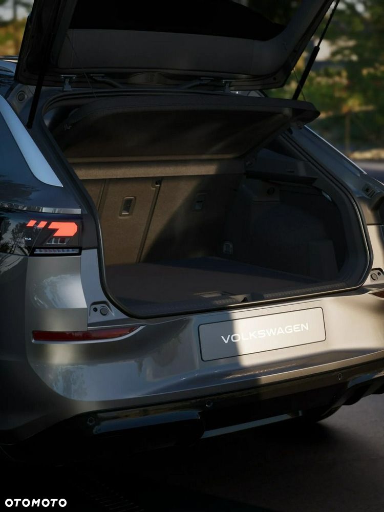 Volkswagen T-Roc - 10