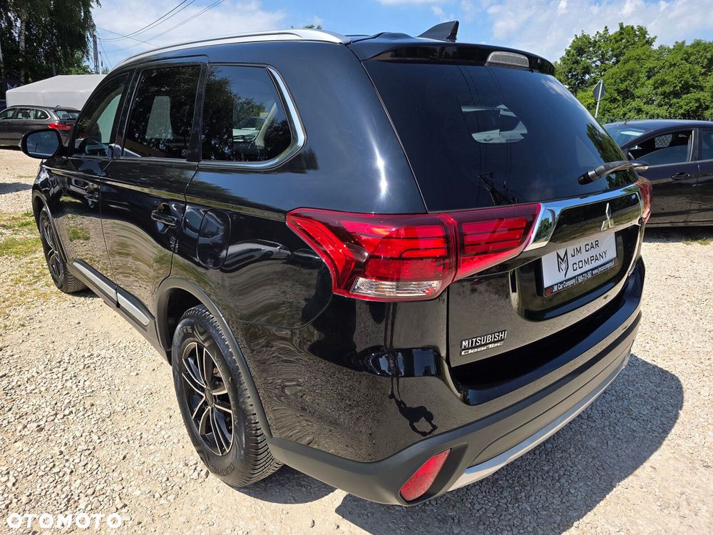 Mitsubishi Outlander - 20