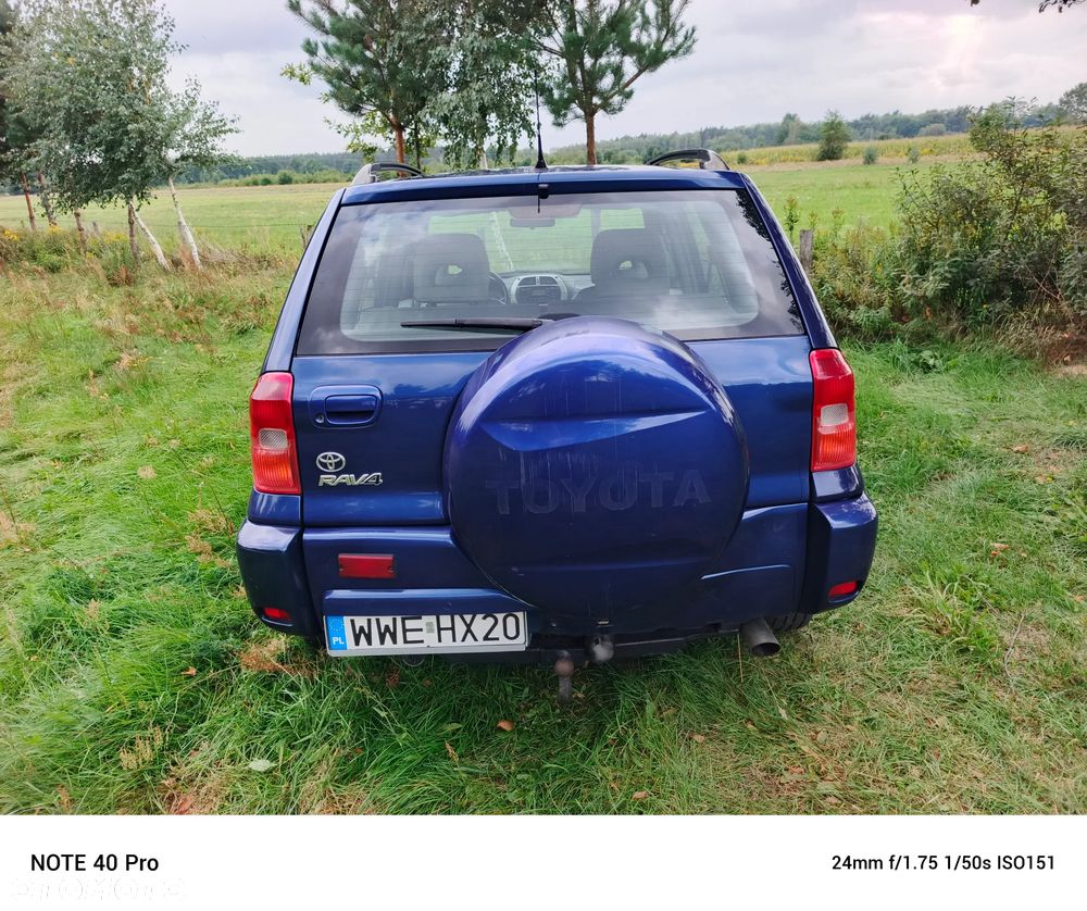 Toyota RAV4 2.0 VVT-i 4x4 - 6