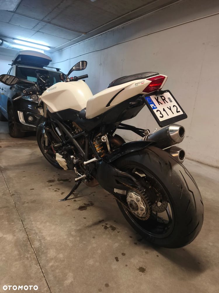 Ducati Streetfighter 1098 - 7