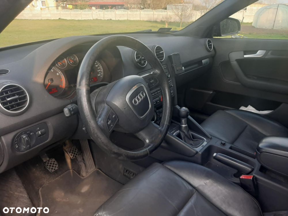 Audi A3 Sportback 2.0 FSI Ambition - 7