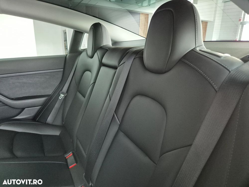 Tesla Model 3 Standard Reichweite Plus Hinterradantrieb - 16