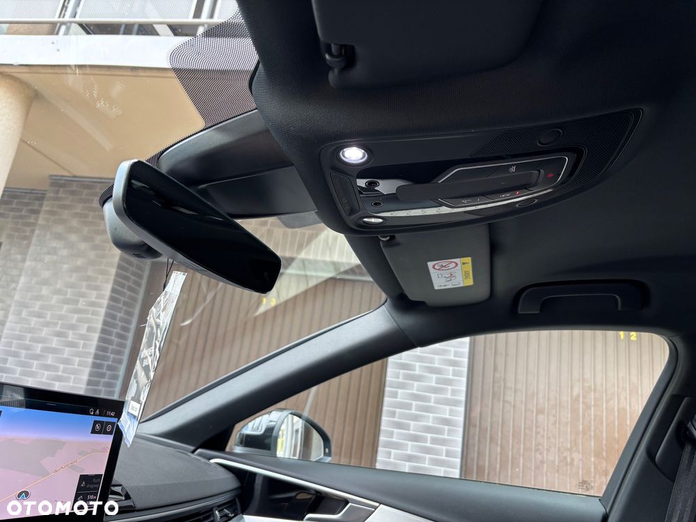 Audi A4 Avant 40 TFSI mHEV S Line S tronic - 19