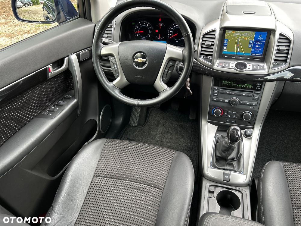 Chevrolet Captiva 2.4 2WD LT - 20