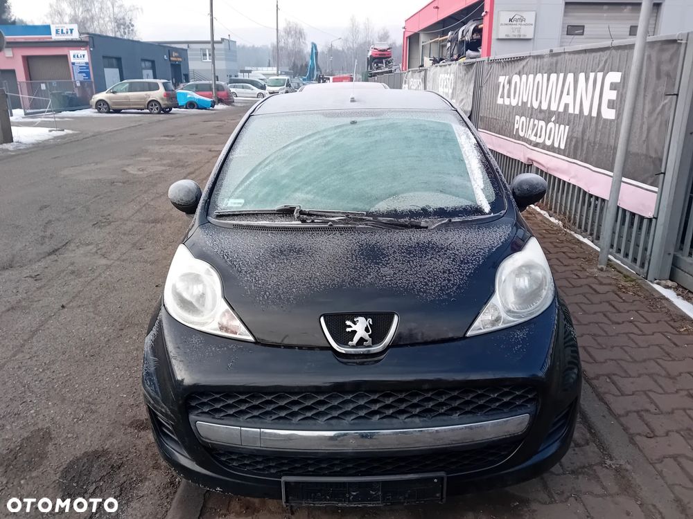 *PEUGEOT 107* Samochód na części - 2