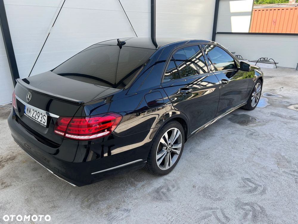 Mercedes-Benz Klasa E 220 BlueTEC 7G-TRONIC Elegance - 3