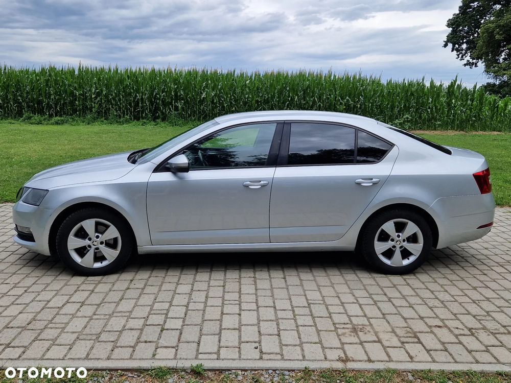 Skoda Octavia 1.0 TSI Active - 2
