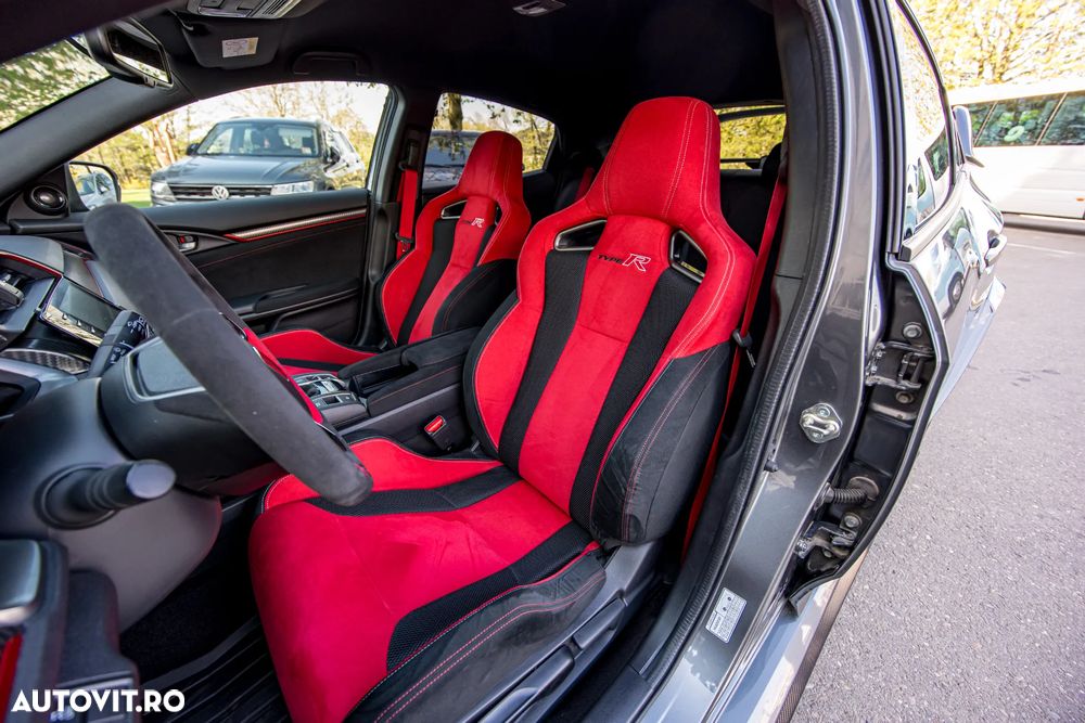 Honda Civic Type R 2.0 VTEC Turbo Ultimate Edition - 24