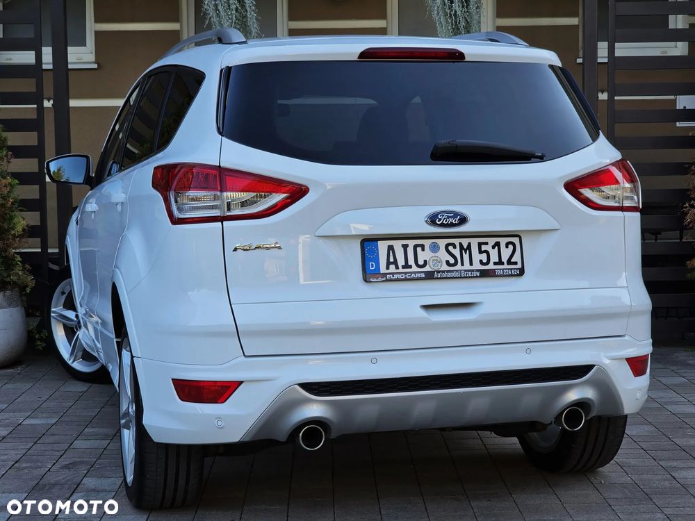 Ford Kuga 2.0 TDCi 2x4 ST-Line - 22