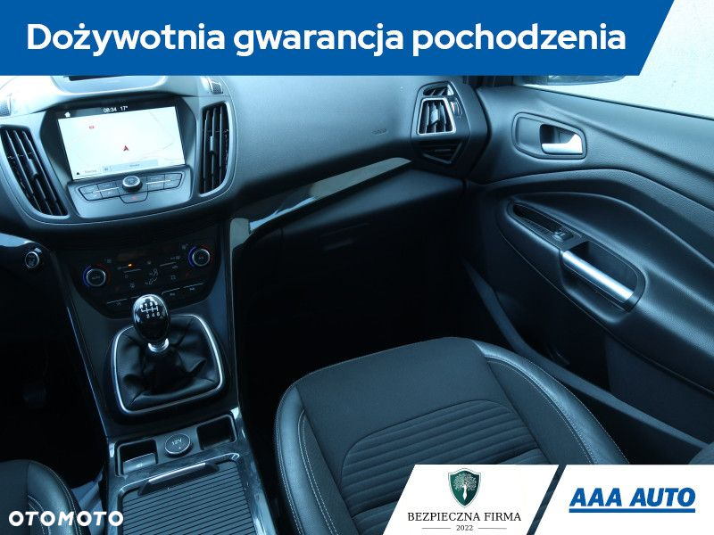 Ford Kuga - 9