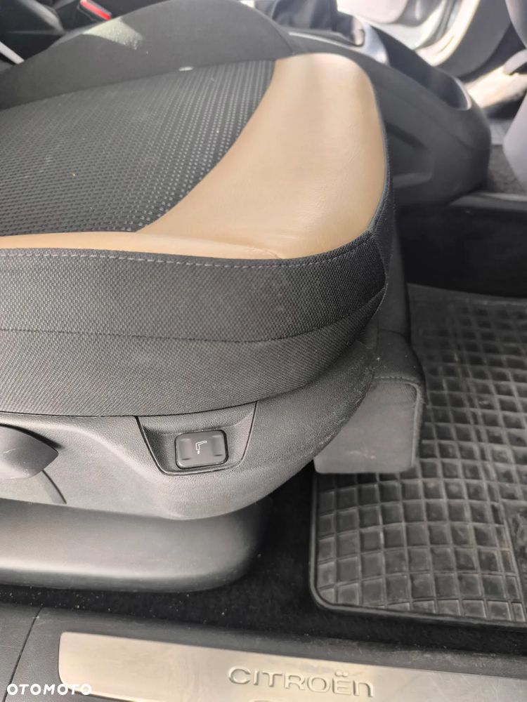 Citroën C4 Picasso e-HDi 115 Exclusive - 12