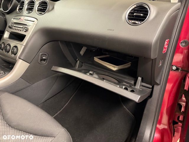 Peugeot 308 1.6 Trendy - 34