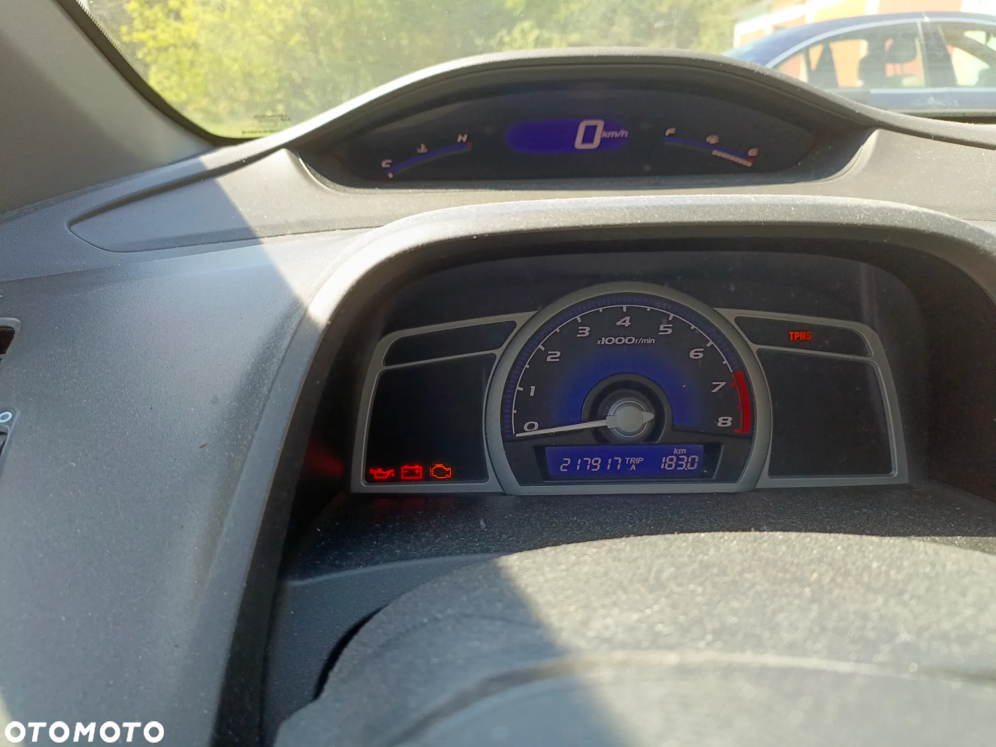 Honda Civic 1.8 LX Coupe - 2
