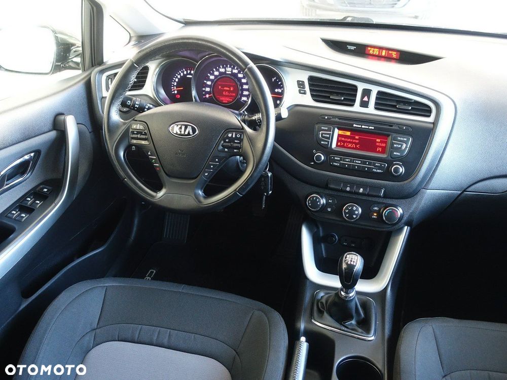 Kia Ceed - 20