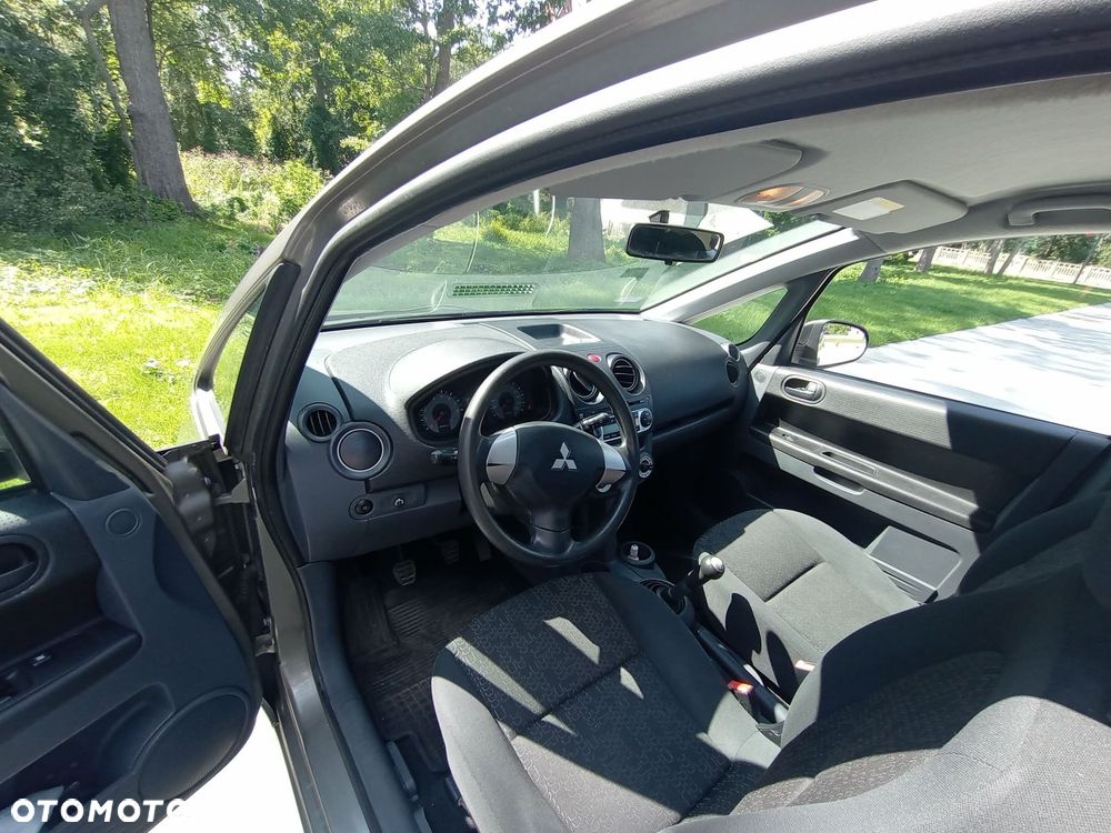Mitsubishi Colt 1.1 Inform - 5