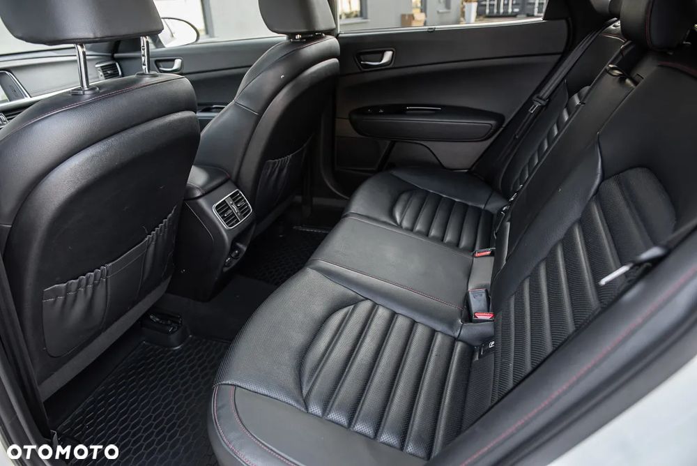 Kia Optima 1.7 CRDI DCT GT Line - 32