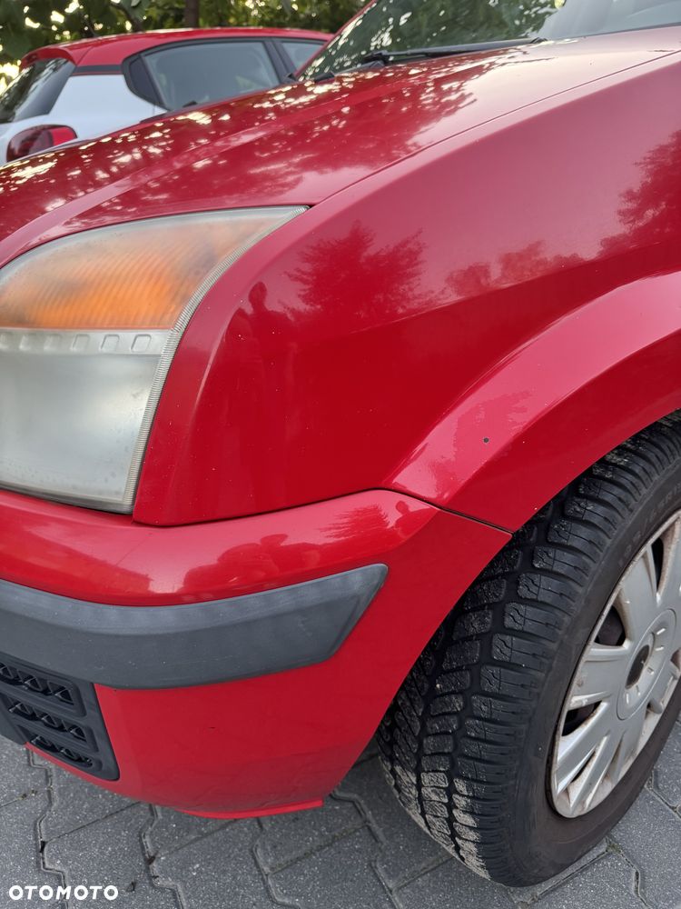 Ford Fusion 1.4 TDCI Ambiente - 11