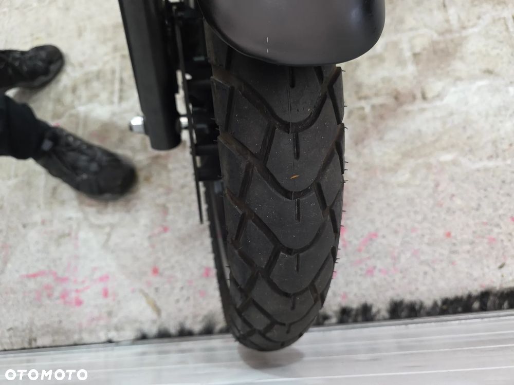 Keeway Superlight - 25