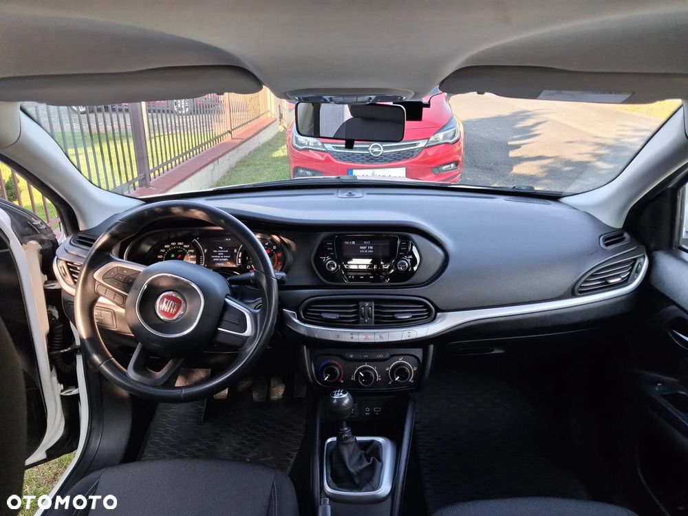 Fiat Tipo 1.4 T-Jet 16v Pop - 6