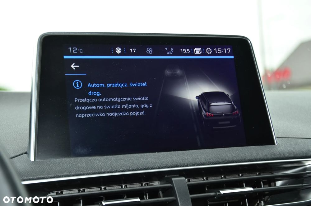 Peugeot 5008 BlueHDi 150 Allure - 27