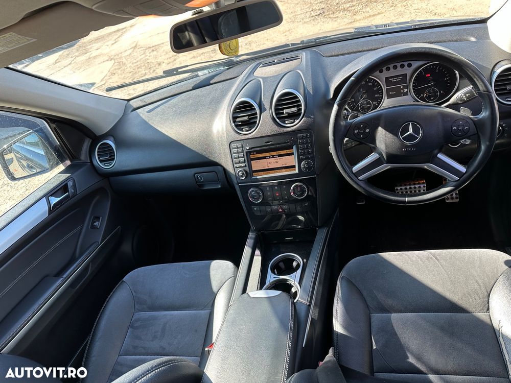 Dezmembrez / Dezmembrari / Piese Mercedes ML W164 350CDI 4Matic 2011 - 10