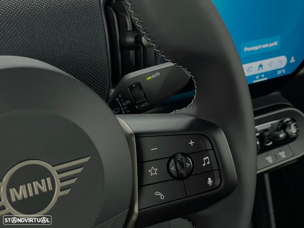 MINI Cabrio - 17