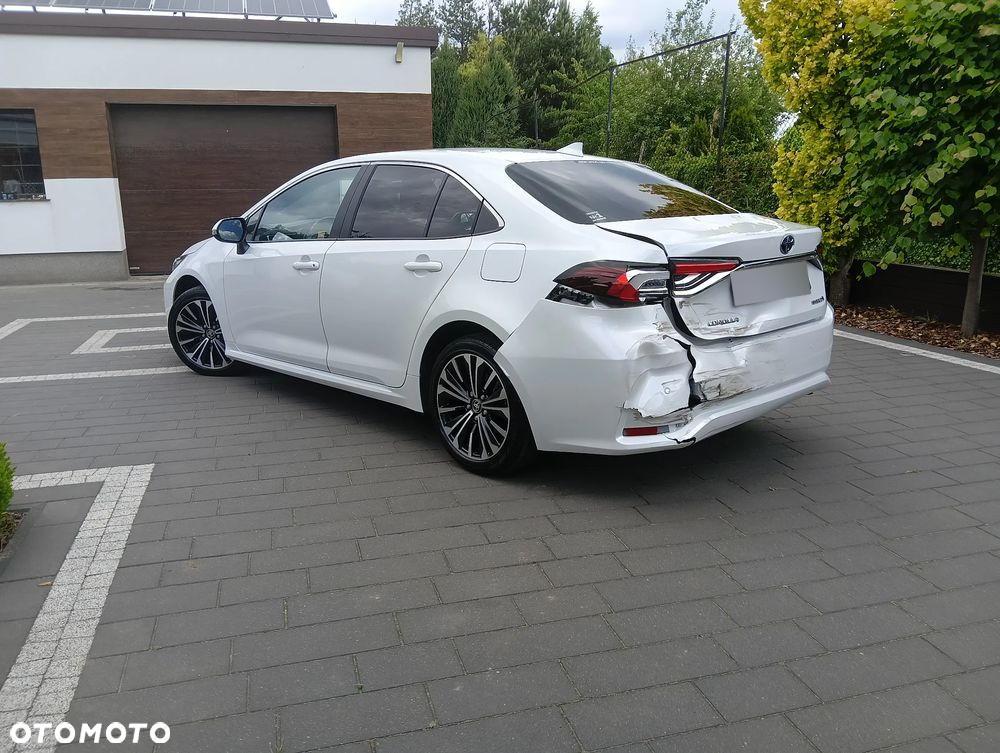 Toyota Corolla 1.8 Hybrid Style - 11