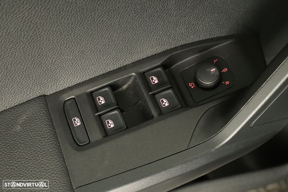 SEAT Arona 1.0 TSI Style DSG - 19