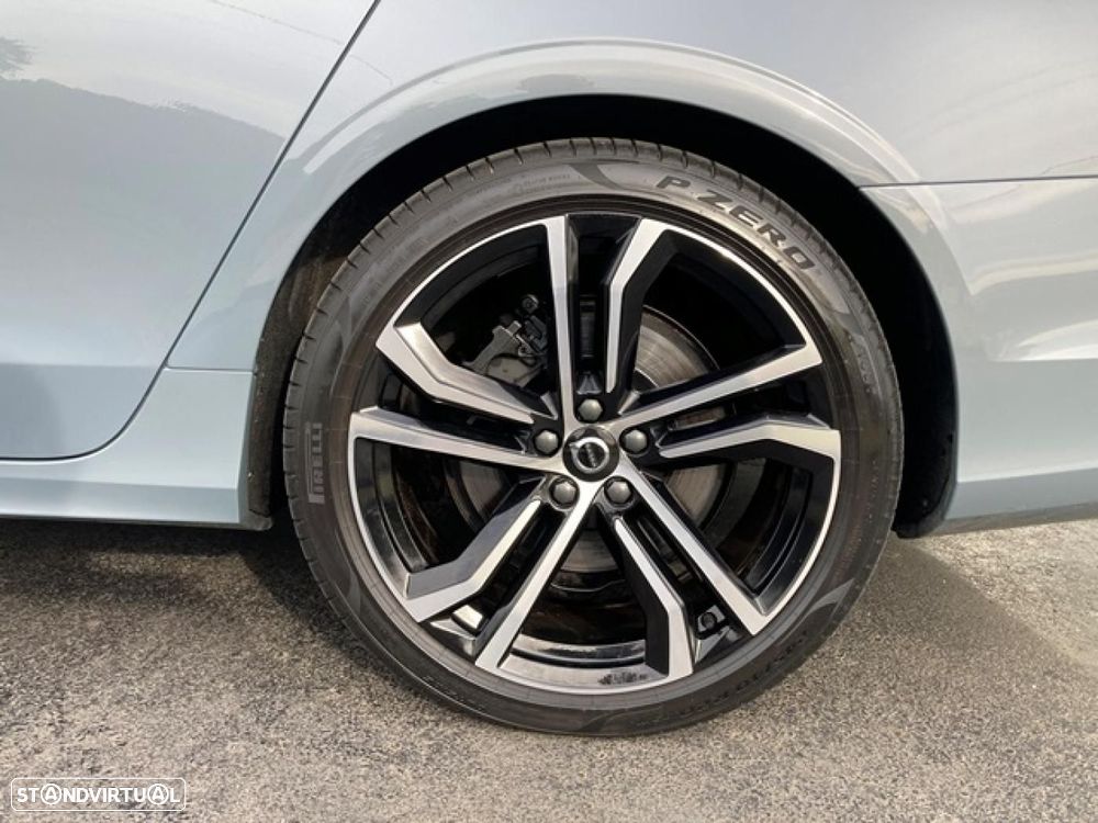 Volvo V90 2.0 T6 PHEV R-Design AWD - 12