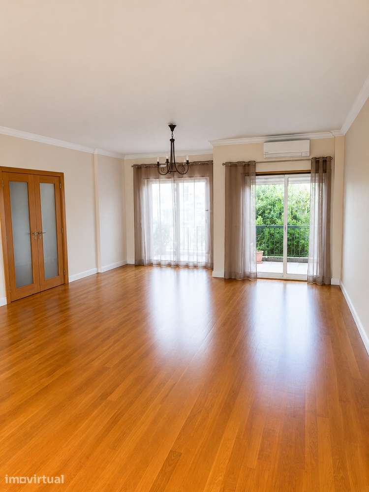 Espetacular Moradia T5 com Piscina - Grande imagem: 2/20