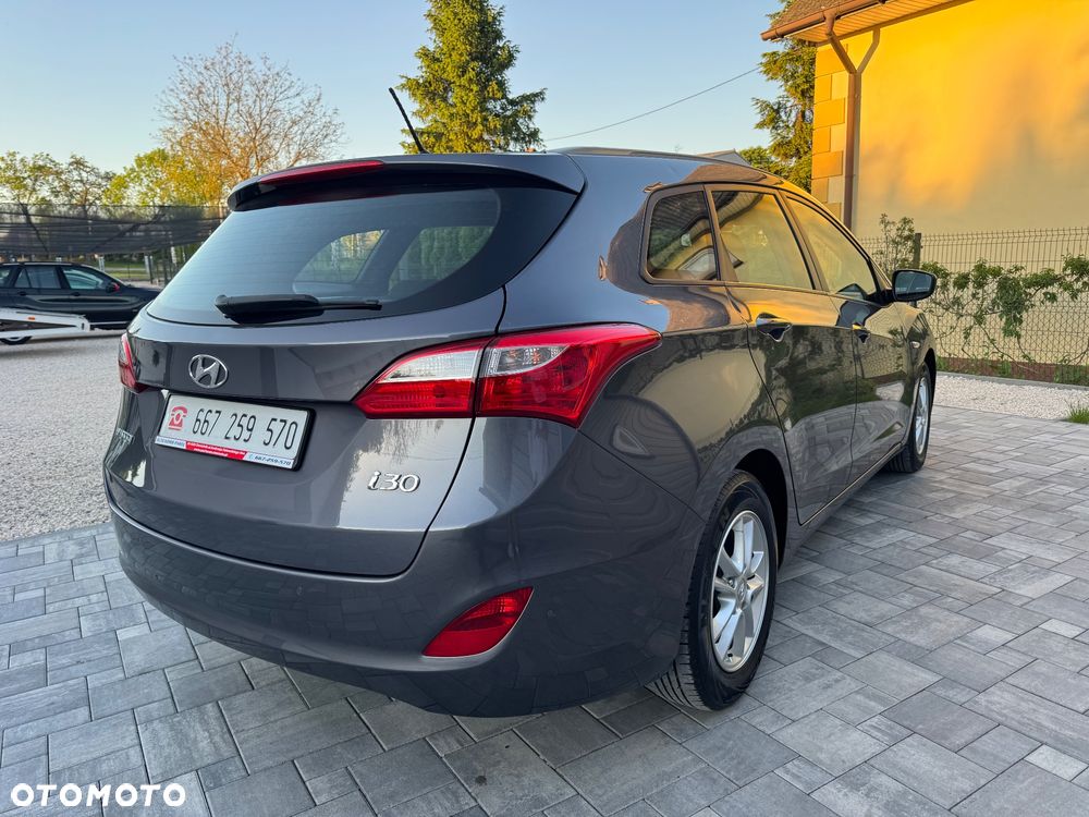 Hyundai i30 1.6 Comfort - 6
