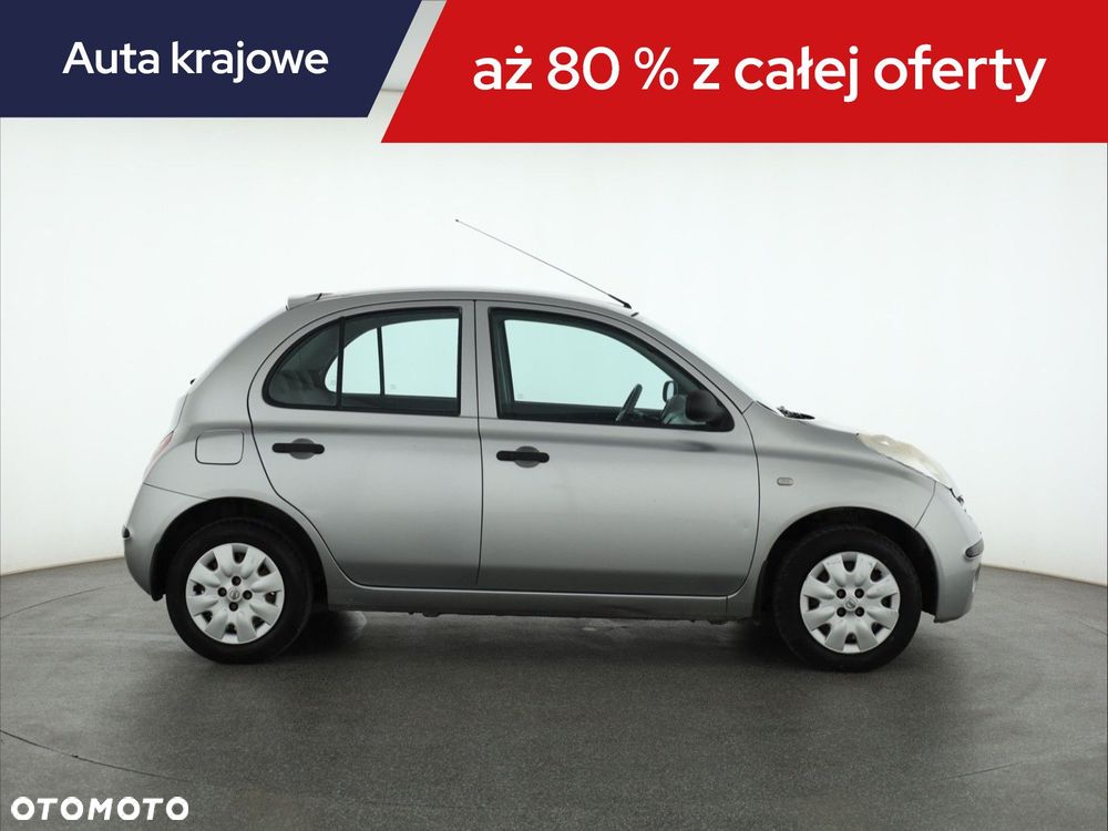 Nissan Micra - 8