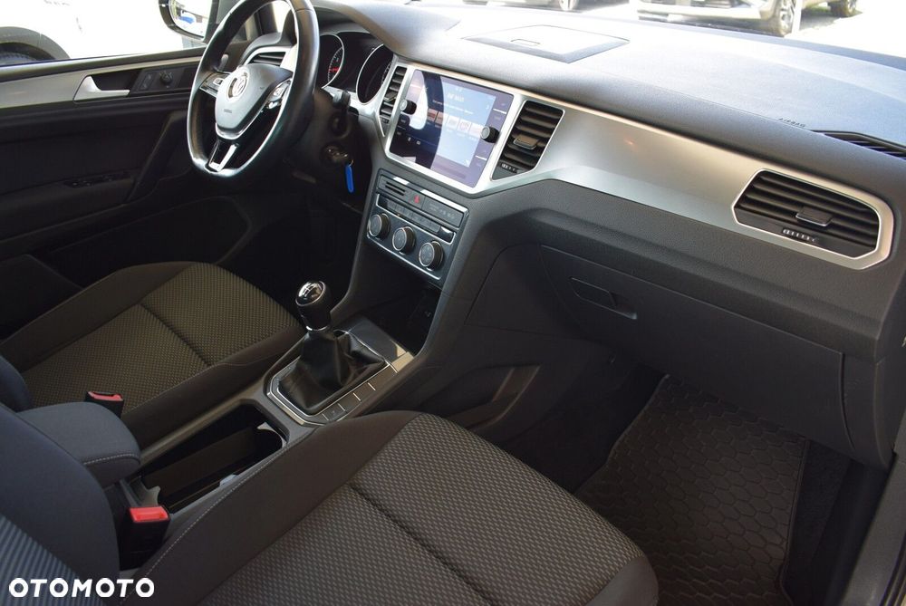 Volkswagen Golf Sportsvan SV 1.0 TSI Comfortline - 15