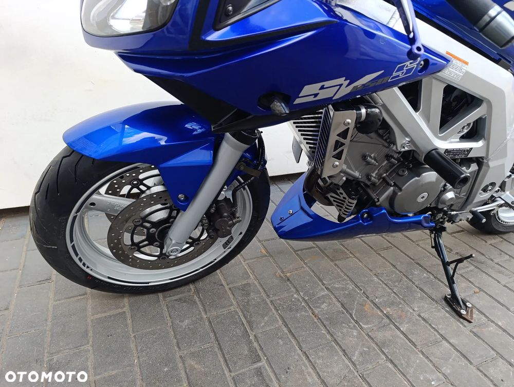 Suzuki SV - 9
