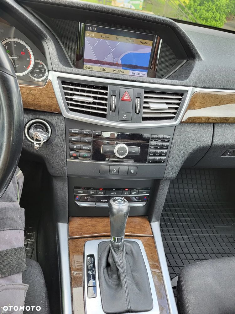 Mercedes-Benz Klasa E 220 CDI DPF BlueEFFICIENCY Automatik Elegance - 10