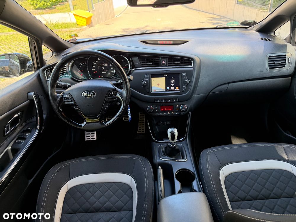 Kia Ceed 1.6 CRDi GT Line - 18