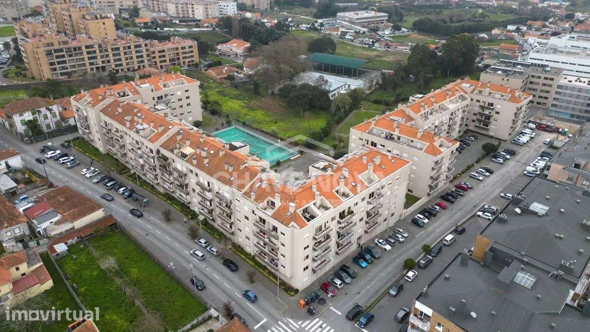 APARTAMENTO T2  RENOVADO COM LUGAR DE GARAGEM - CANIDELO GAIA - Grande imagem: 3/21