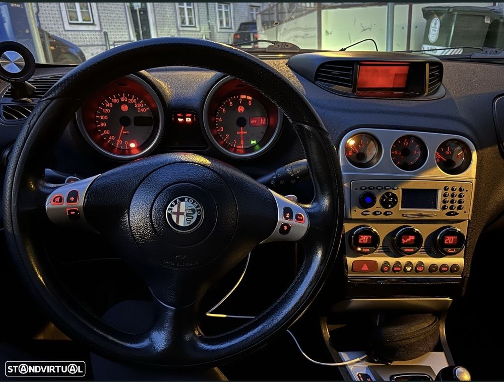 Alfa Romeo 156 2.0 JTS Selespeed - 8