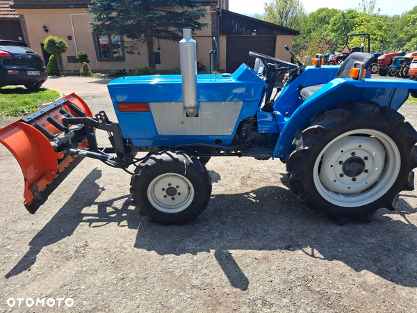 Iseki Tu1700 4x4 pług