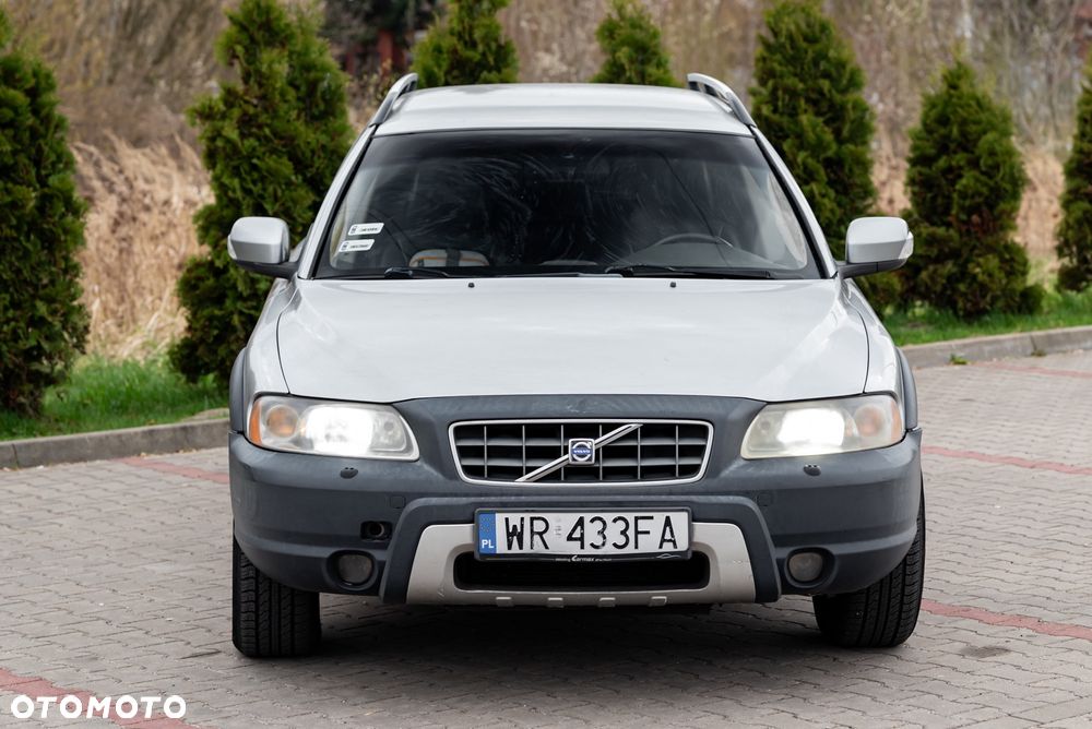 Volvo XC 70 D5 AWD Kinetic - 8
