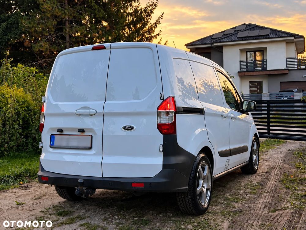 Ford Transit Courier Trend - 9