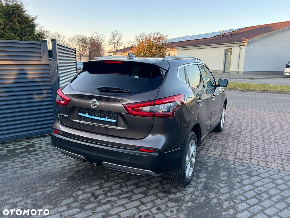 Nissan Qashqai - 16