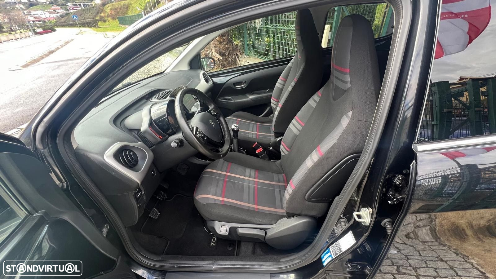 Peugeot 108 1.2 PureTech Allure - 7